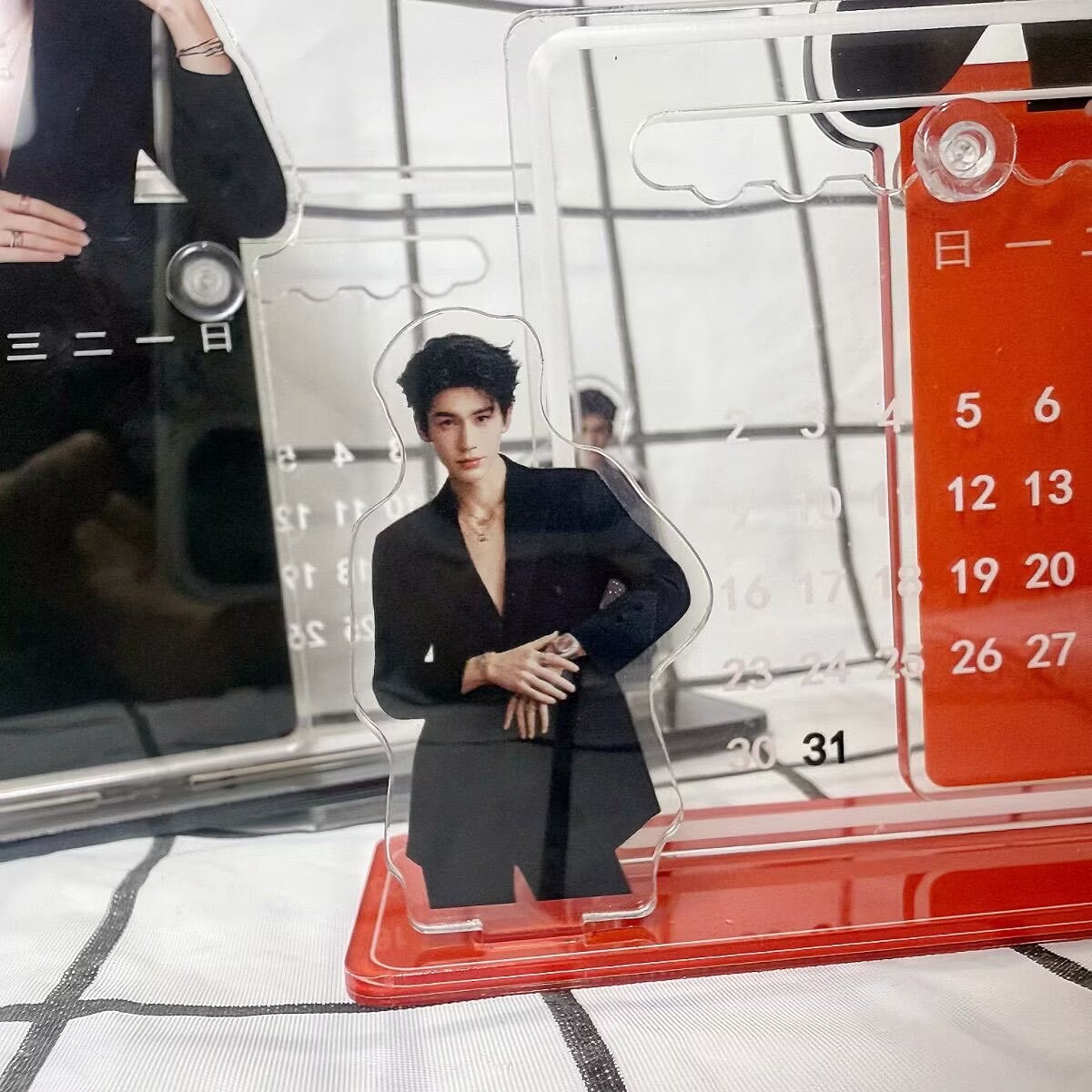 Zhang Linghe's 3D calendar orn - đánh giá và giá Party Supplies